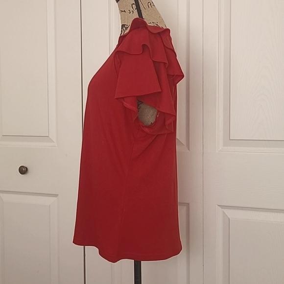 🌹Red Ruffle Sleeve Top - Picture 2 of 4